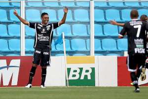 Ceará está perto de anunciar meia encostado em time do Brasileirão