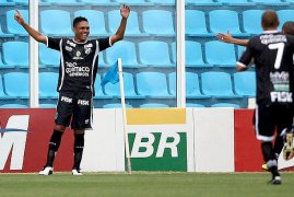 Série B: Ceará aguarda Internacional para anunciar meia