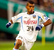 Série B: Oeste contrata atacante bicampeão paulista pelo Santos