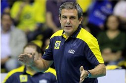 Vôlei: Zé Roberto pede paciência à seleção contra dominicanas