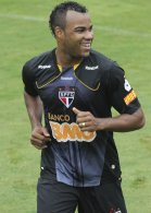 Ex-São Paulo chega ao Atlético-MG para substituir Bernard