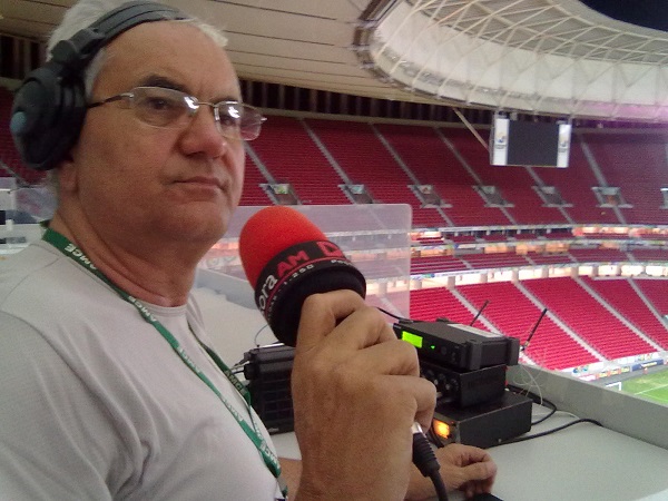 Rádio de Poços de Caldas transmite duelo de paulistas e baianos