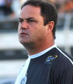 Com ótima passagem pelo ASA, Vica começa analisar propostas