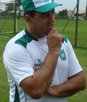 Vitor Hugo analisa possibilidades do mercado para voltar a trabalhar