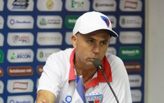 Série C: Técnico do Fortaleza culpa ‘bobeiras’ por derrota para o Sampaio