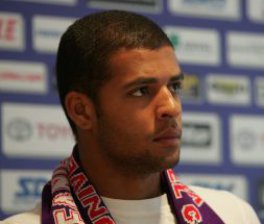 Chamado de corno, comentarista processa ex-volante da Seleção Brasileira 2 0002048095178 img