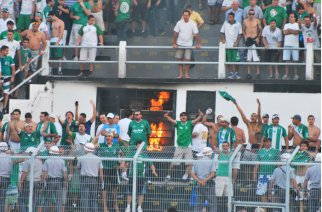 Jogos no mesmo horário colocam em risco confronto de torcidas de Ponte e Guarani