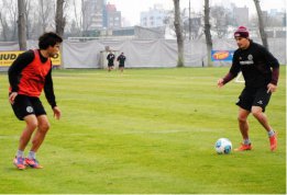 SUL-AMERICANA: Em jogo isolado, Racing desafia o Lanús