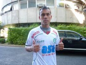 Lesão no joelho esquerdo tira volante do Guarani da Série C