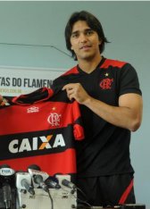 Mesmo recuperado, atacante desfalca Flamengo