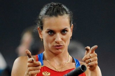 Atletismo: Isinbayeva dedica conquista do Mundial a técnico