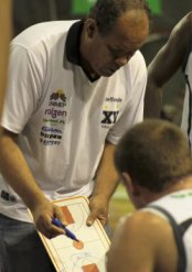 Basquete: XV de Piracicaba recebe Franca no Ginásio Municipal