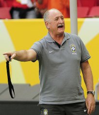 Copa 2014: Luiz Gustavo e Júlio Cesar admitem futuro indefinido na Seleção