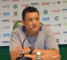 Série C: Novo treinador de goleiros valoriza crescimento de Juliano no Guarani