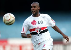 Pacotão! ABC contrata ex-atacantes de Timão e Bugre e mais dois