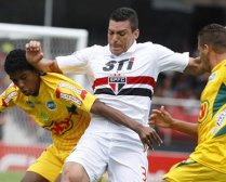 Time da Série B demonstra interesse na contratação de Lúcio