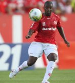 Série B: Figueirense perto de contratar meia campeão brasileiro pelo Flamengo