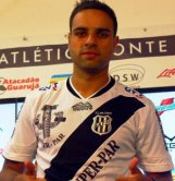 De saída da Ponte Preta, zagueiro não é inscrito para Copa Sul-Americana