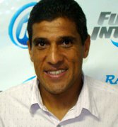 Com constante troca de técnicos, Silas se anima para voltar a trabalhar