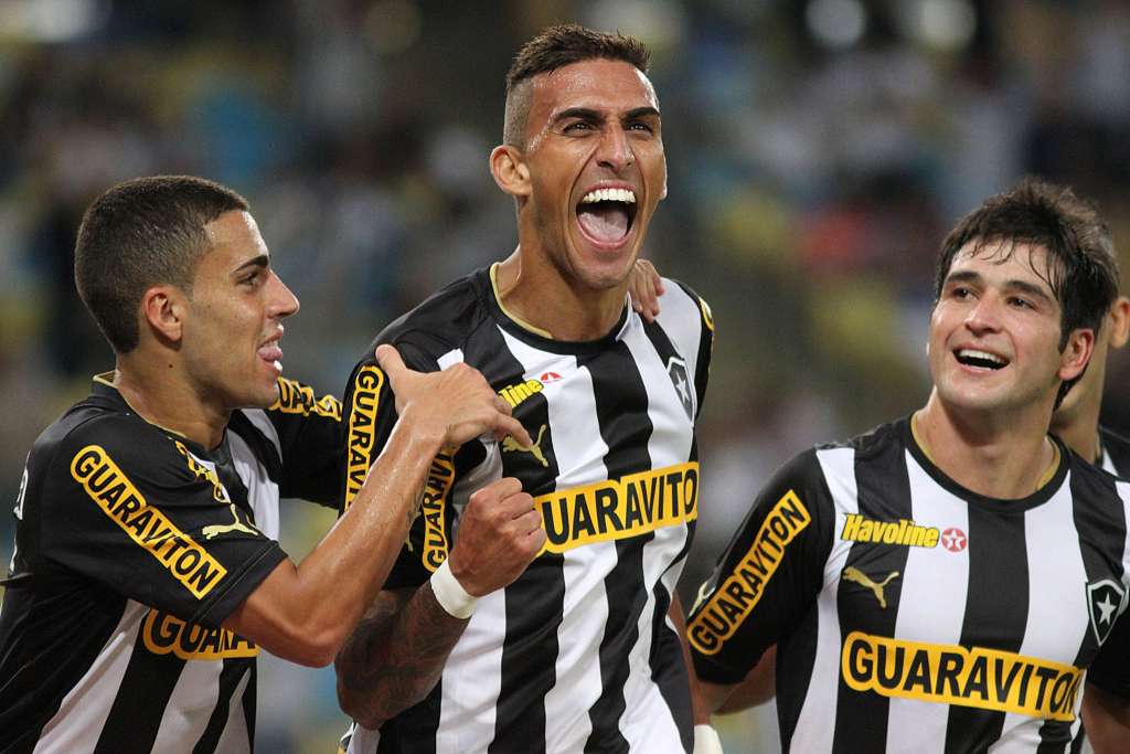 Botafogo 4 x 2 Atlético-MG – Galo dança o vira no Maracanã
