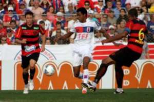 SÉRIE B: Palmeiras e Chapecoense perdem, mas continuam na frente