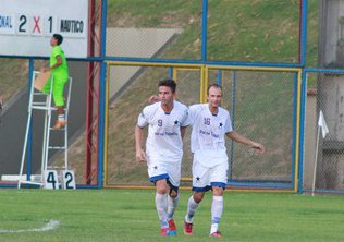 Nacional-AM 6 x 1 Náutico-RR – Um passeio em casa e liderança do grupo na Série D