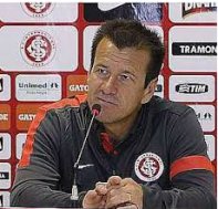 Técnico revela insatisfação com gols sofridos pelo Inter