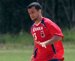 Náutico contrata meia reserva de time da Série B