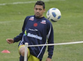 Atacante se despede do Vasco e vai para o Al Nasr