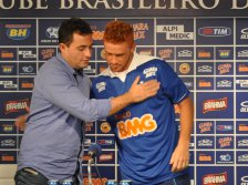 Copa do Brasil: Volante pede Cruzeiro ofensivo no Maracanã