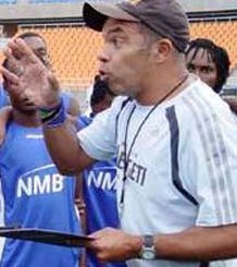 Márcio Máximo viaja para fechar com clube paulista visando o Estadual