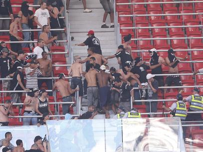 FPF barrará corintianos que brigaram no Mané Garrincha