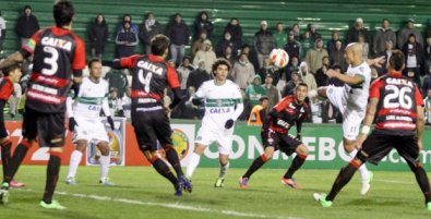 Coritiba 1 (4) x (3) 0 Vitória – Vanderlei vira herói e Coxa carimba a vaga