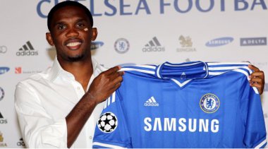 Inglês: Eto’o deixa Rússia e assina por 1 ano com o Chelsea