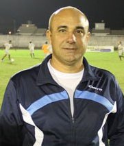 Time de Hélio Vieira assume a ponta e só depende de suas forças para levar o returno