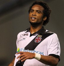 Na mira do Flu, meia ‘bad boy’ é suspenso por um ano por doping