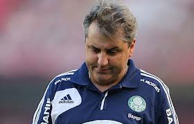 Série B: Após vexame, Palmeiras garante permanência de treinador