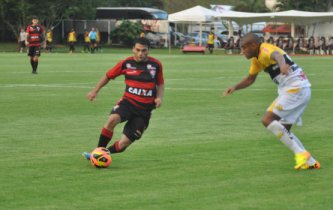 Vitória 0 x 1 Criciúma – 1ª derrota em casa, 1ª vitória fora e adeus técnico