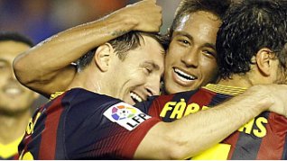 ESPANHOL: Messi faz três e Barça leva susto, mas bate o Valencia