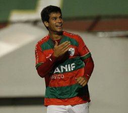 Motivada, Lusa se prepara para ‘guerra’ contra Ponte