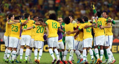 Dilma homenageia Seleção Brasileira por Copa das Confederações