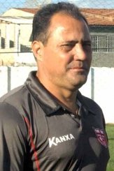 Com acesso do Brasileirão no currículo, técnico aguarda novas propostas