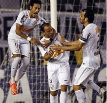 Atlético-PR x Santos – Peixe tenta parar e quebrar série invicta do Furacão