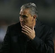 Corintianos lamentam ausência de referência no ataque