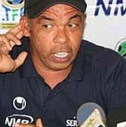 Técnico/comentarista, Márcio Máximo deverá se reunir com clube paulista esta semana