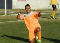 Após “caneta”, Fernando Gaúcho tira sarro de ex-Corinthians. Confira o vídeo!