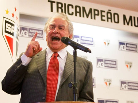 Após criticar Ceni, Adalberto é repreendido por Juvenal