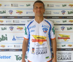 Série C: Duque de Caxias contrata revelação do Estadual e mais um