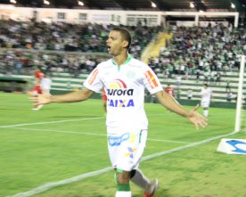 Chapecoense 1 x 0 Boa Esporte – Artilheiro coloca Chape na ponta…