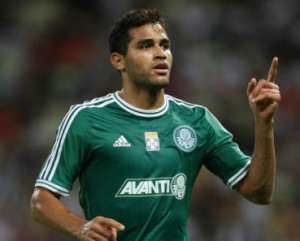 Atlético-GO 1 x 3 Palmeiras - Verdão vence e reassume a liderança